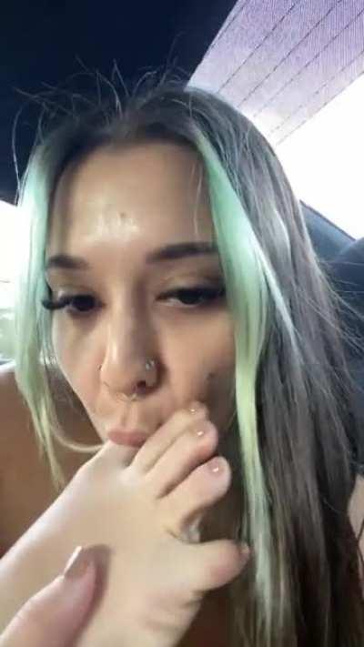 My friend enjoys watching 😏