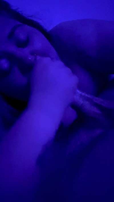 Love sucking his big dick 