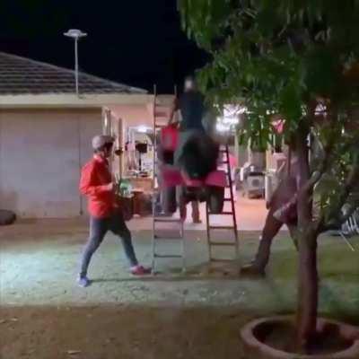 На что он надеялся?