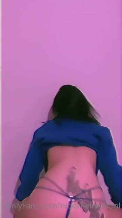 Nicks vieira rebolando de calcinha 🤤🤤🤤