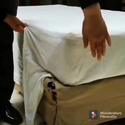 How to fold your sheet at the corner