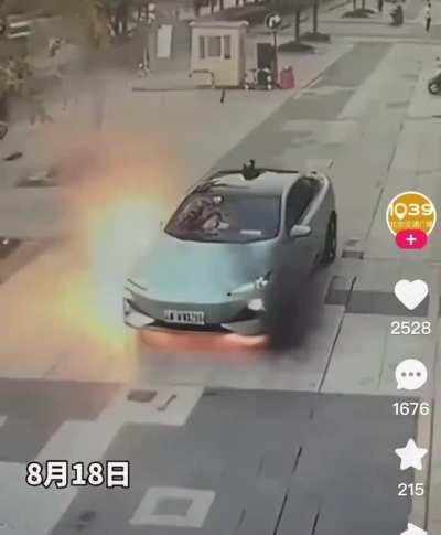 most safe and stronk chynis car