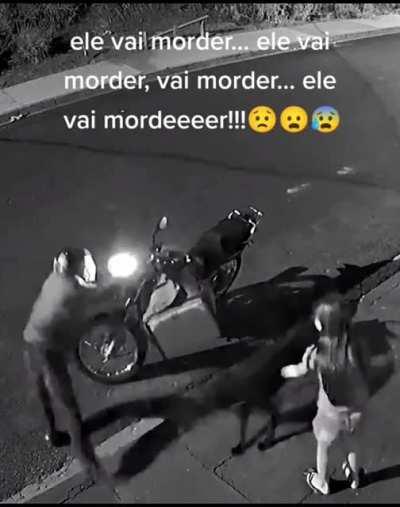 sabe nem brincar 😡