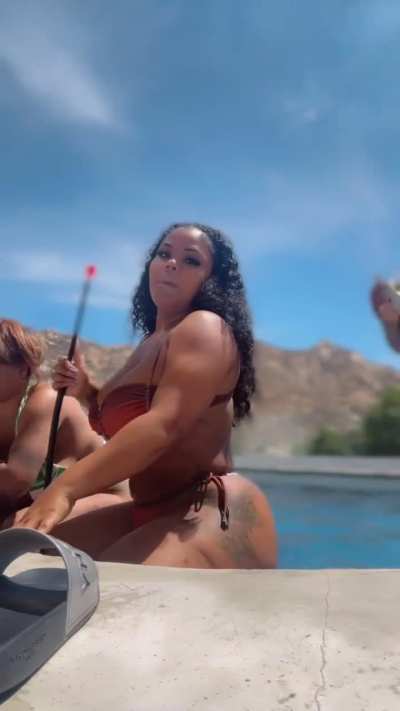 Lavish Styles & her friends - Poolparty (part 2)