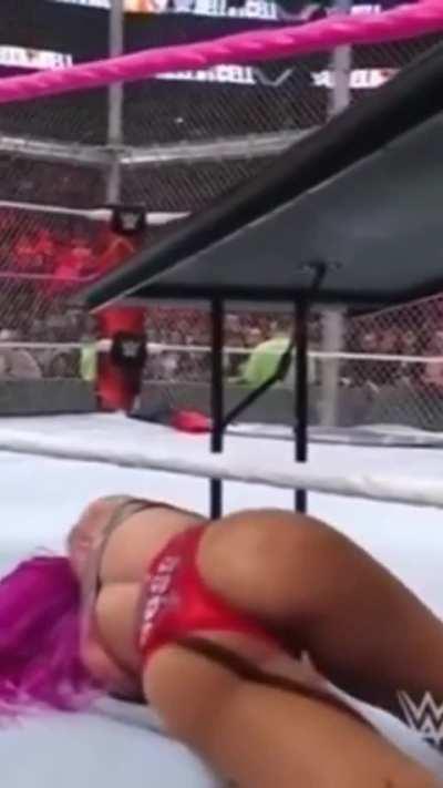 Sasha Banks (Mercedes Moné)