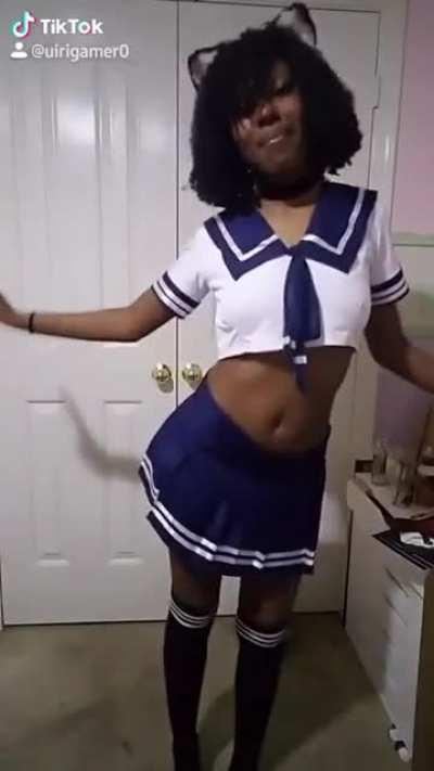 This was the video that blew me up on my old account and I still hate it