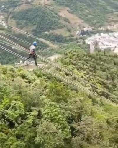 He makes it look so easy!!