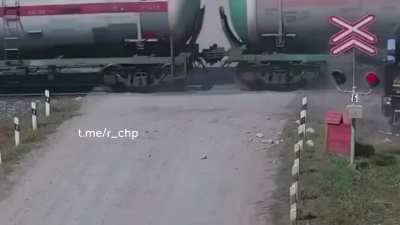 We work in pairs, bitch!