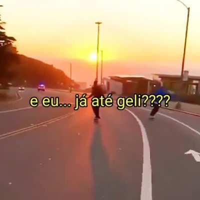 o cara brisado mandando rap