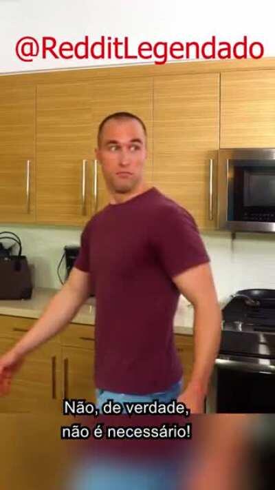 HELP ME STEPBRO, I'M STUCK! 😥😥🤣🤣