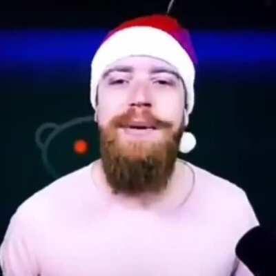 Ola Lubisco, tudo bem? realmente espero que sim. Bom minha irmazinha de 12 anos e eu somos muito seus fãs e ela fez esse video para você espero que você goste. Ps descopa os direitos autorais kkkk bjos <3