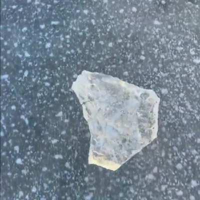 Ice on ice (sound on)