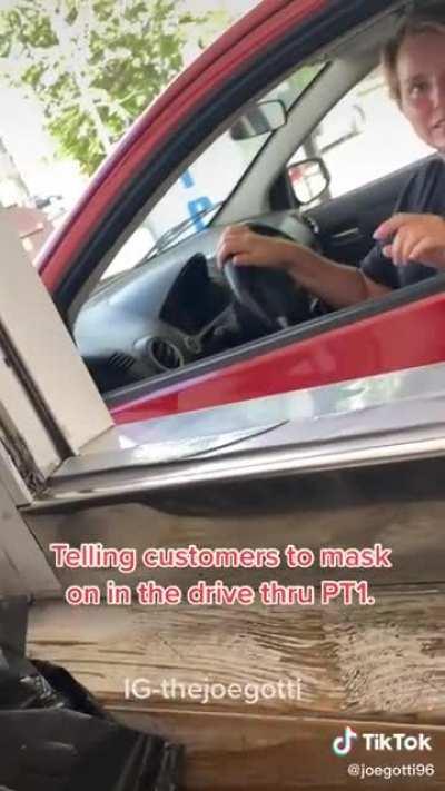 The guy so polite and this lady... unbelievable! What a Karen!!