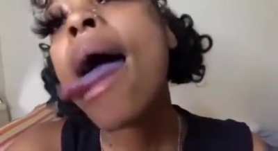 Wats her name 😩🫠?