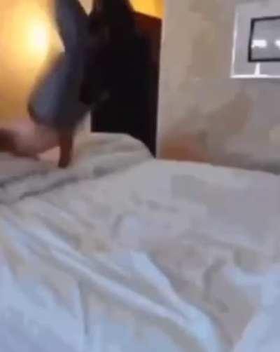 Me getting back home after work irl