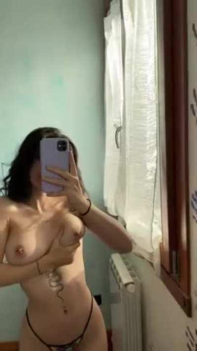 Front or back❔🤔💕