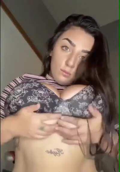 Titty drop
