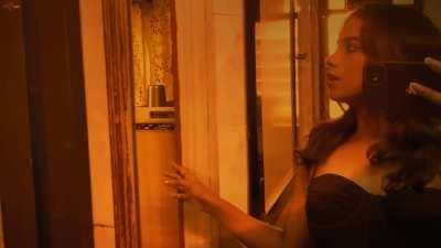 Aiswarya Sreenivasan 🖤🤤💦