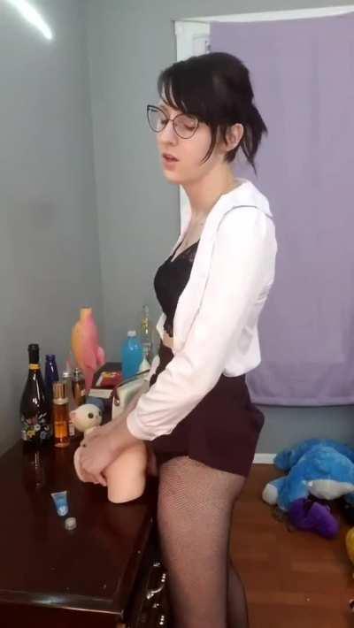 Your Ts boss fucks you in the break room at work, can your holes handle it?