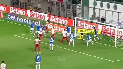 Compilado de erros e falhas do Cássio no Cruzeiro.