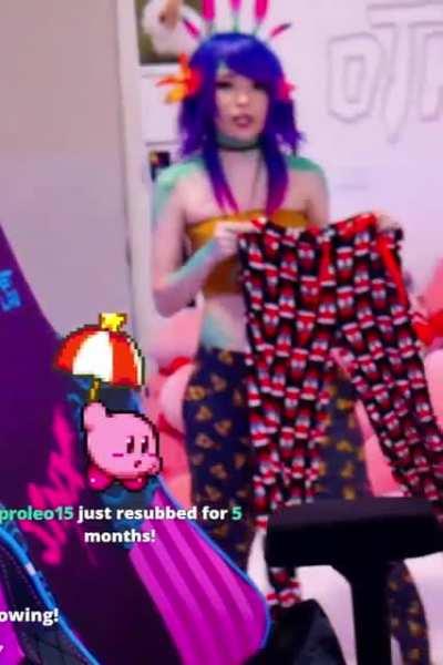 Emiru Pizza Pants 🍕