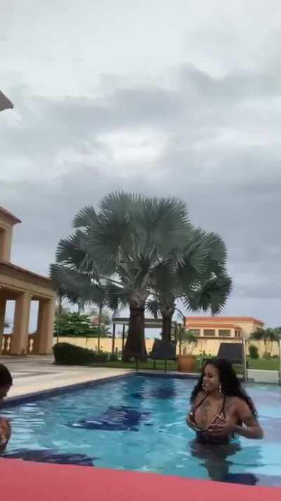 St4rd!v!ne & Ss$kyd!v!ne pt 2