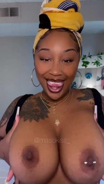Tits & Face