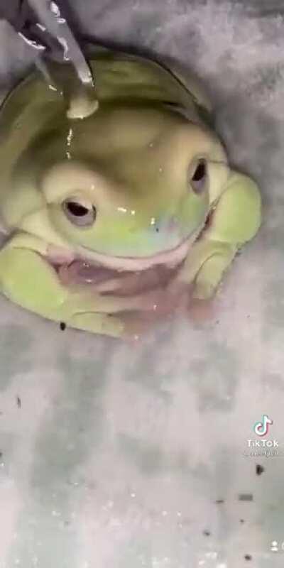 Julio seeeeeeeeeeeeeeeeeeeeesh🥶🥶