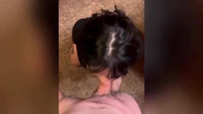 Fnlly@qu@₫1c blowjob