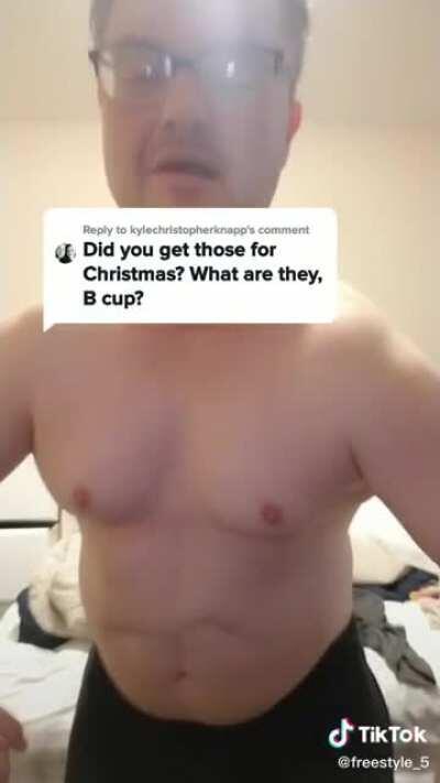 Turn off your damn phone, it's the gun show!