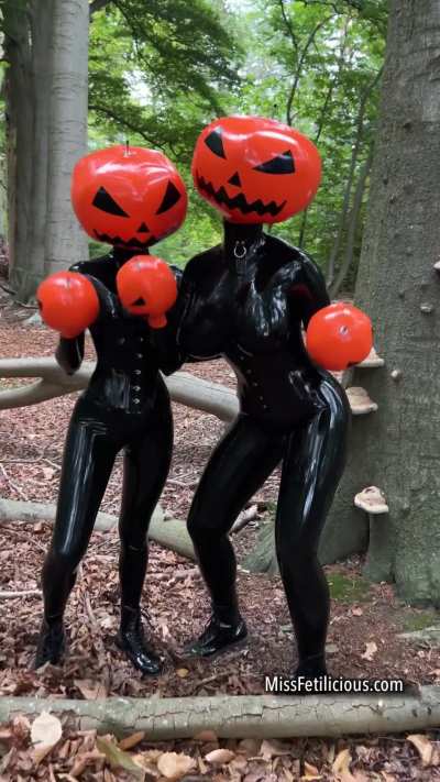 Happy Halloween! 🎃🎃