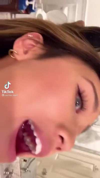 r/rachielovetiktok Lounge