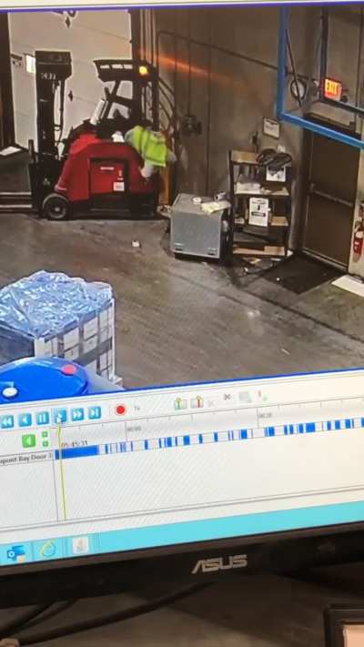 This wall needs an inspection