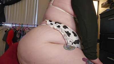 Lemme ride you like I ride my dildo