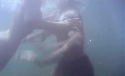 Sophie Duez - In Extremis (FR1988) lake + camping