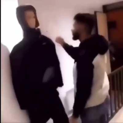 🏃‍♂️🏃‍♂️💨