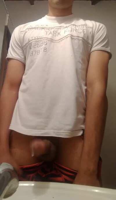 Do a cock reveal is so difficult 😅😅