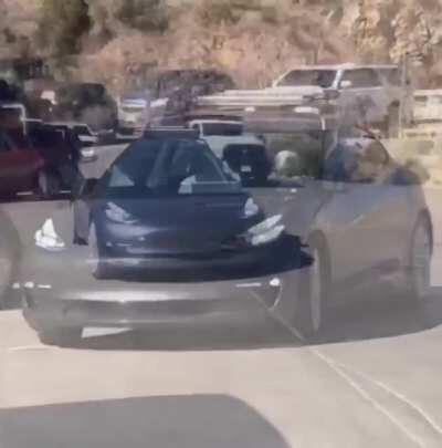 AftEr robOt nOW DOgGo steALiNG JoBS froM HuMaN DrIVErs