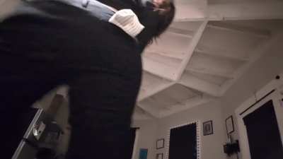 Shaking ass 2