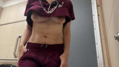 I have a hard time hiding these under my scrubs