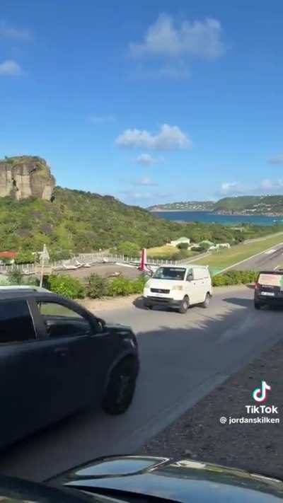 The plane and the highway