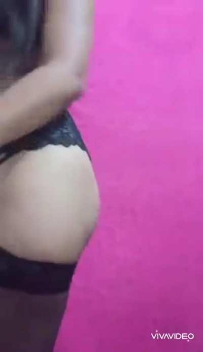 [image] little hot 💦🍑🍑🥵🥵 I invite you to my page of OF 3$ personalized content, anal sex, cumshots, complacent woman link in comments 😏😏