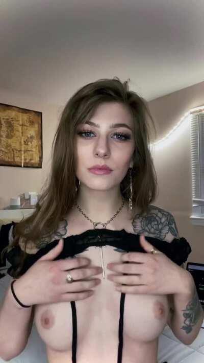 a gift for those who sort by new- a titty drop from to you 🖤