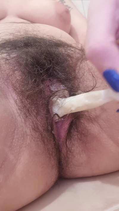 i'm so desperate and pathetic i'll stuff my cunt with anything 