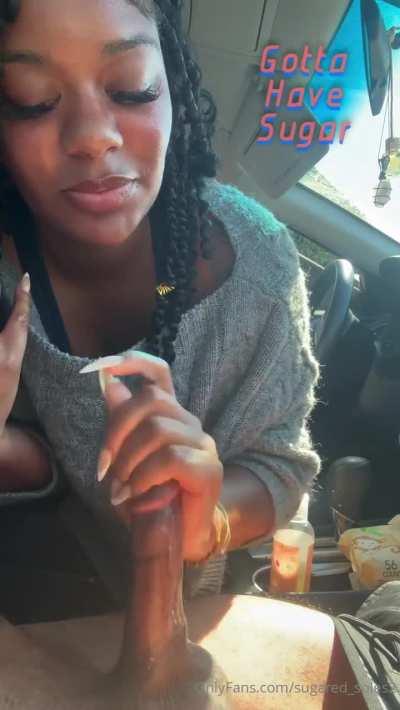 Handjob turned facial💕🫣