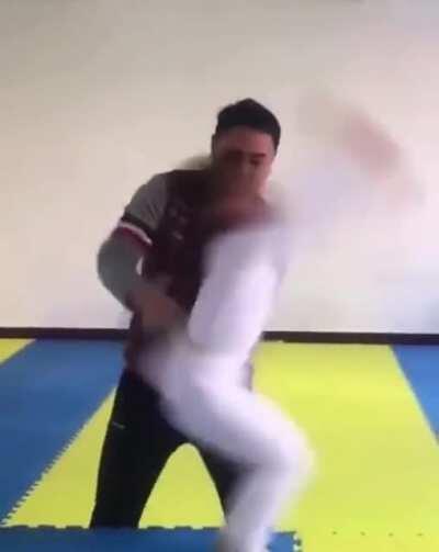 Man pUnIsh CHIld by turniNg hiM intO a FUCKinG bayBLaDE