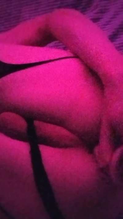 if you were my landlord and I couldn't pwy my rent, would you accept an alternative payment?🤭