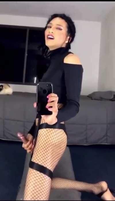 She needs a face to catch all that