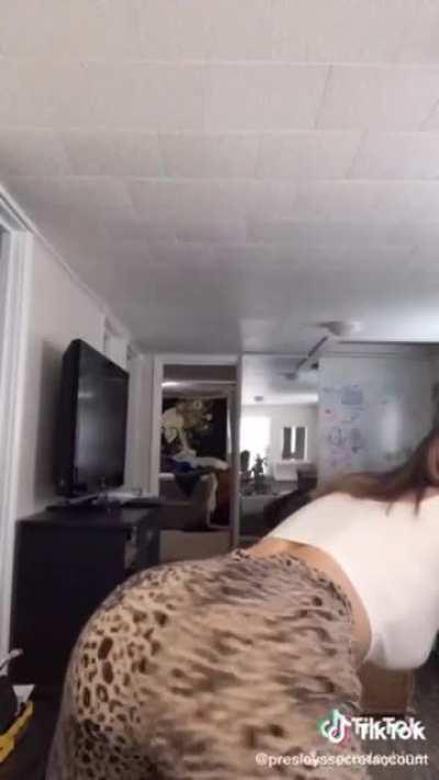 Tits bouncing and Booty shaking. What more could you want?