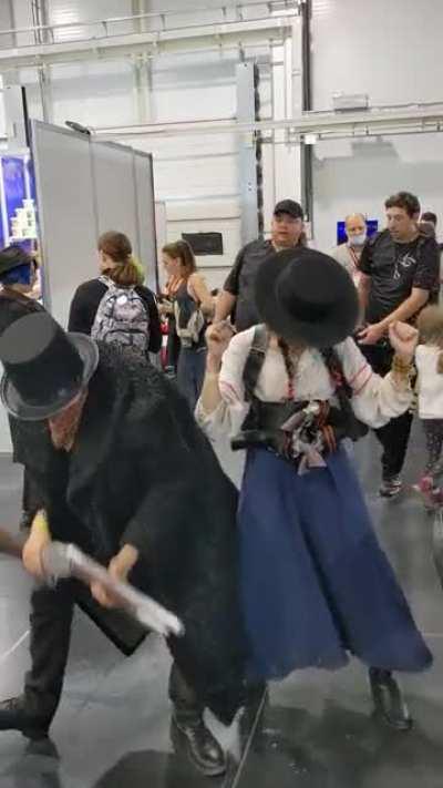 Cosplay flex, more professional pictures of cosplay soon